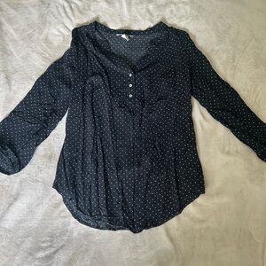 H&M maternity shirt